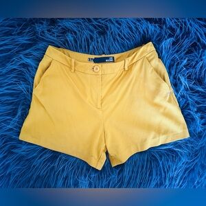Love Moschino women’s shorts size 6